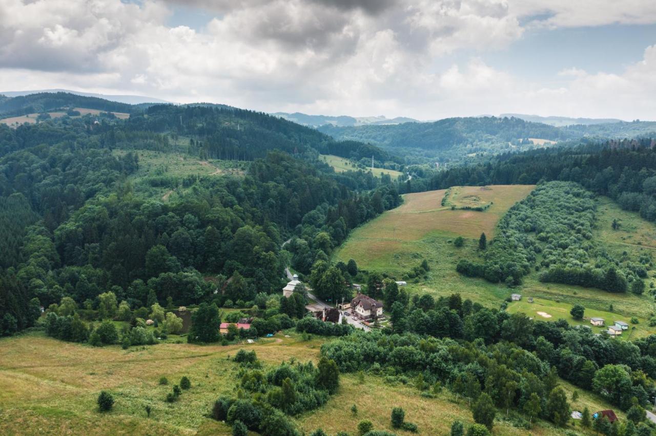 Hôtel Osrodek Wypoczynkowy Maria W Lewinie Klodzkim - Maria I à Lewin Klodzki Extérieur photo