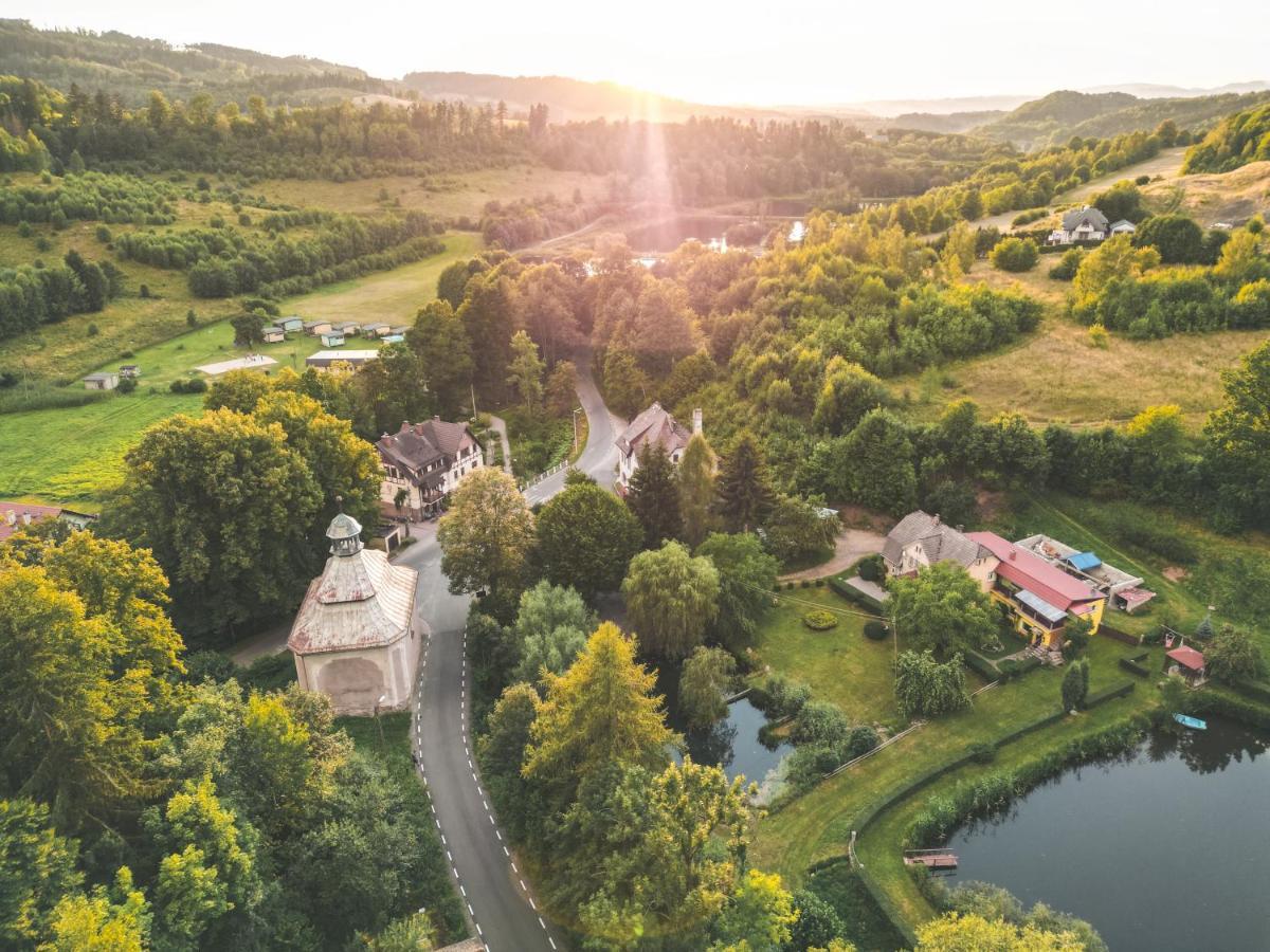 Hôtel Osrodek Wypoczynkowy Maria W Lewinie Klodzkim - Maria I à Lewin Klodzki Extérieur photo