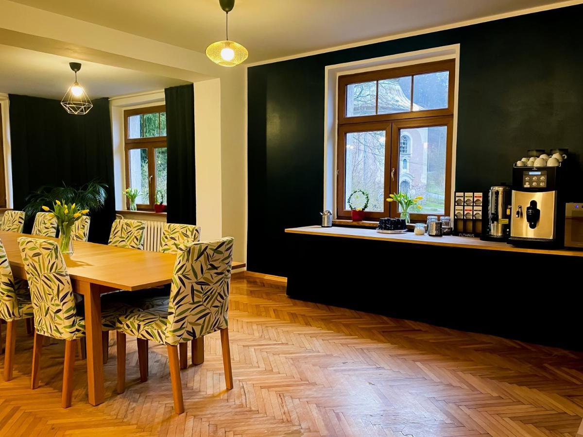 Hôtel Osrodek Wypoczynkowy Maria W Lewinie Klodzkim - Maria I à Lewin Klodzki Extérieur photo